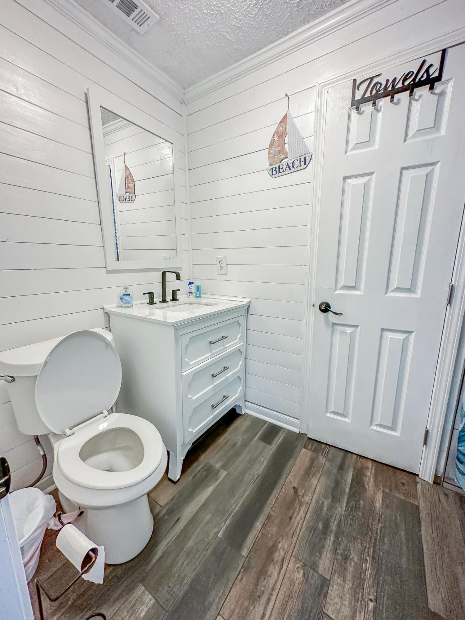Peaceful Lydia Hide-O-Way - Unwind Near Beach, Breakfast, Spa & Go-Karts! Panama City Beach Eksteriør bilde